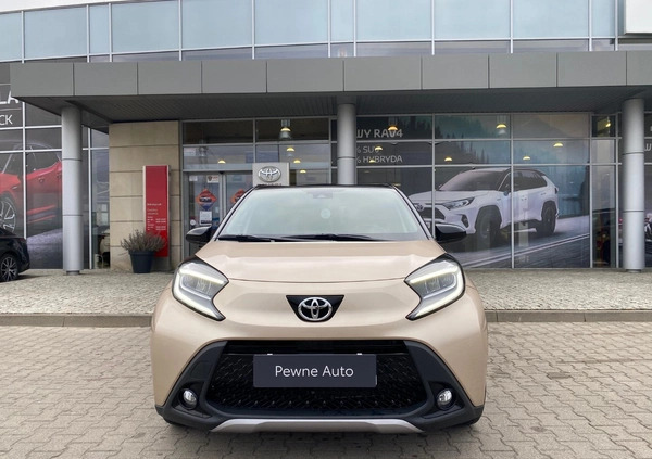 Toyota Aygo X cena 82500 przebieg: 230, rok produkcji 2023 z Kalisz małe 596
